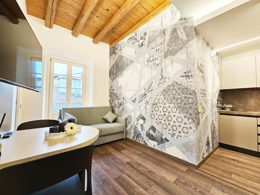 Plaza Deluxe Modern Center House - View Como Lake - Top Privacy Luaran gambar